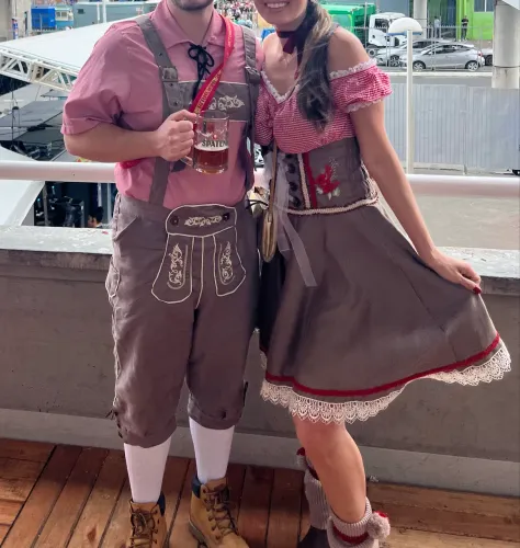 Traje típico Oktoberfest (par)