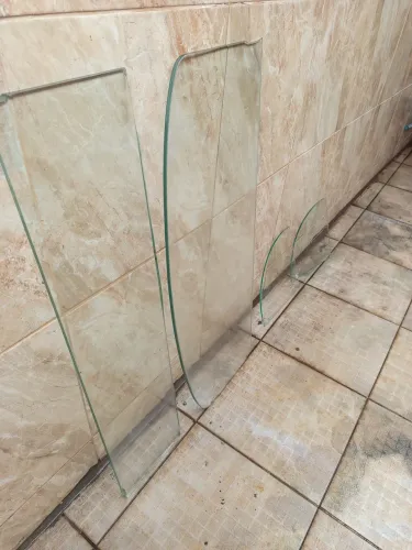 Prateleiras de vidro