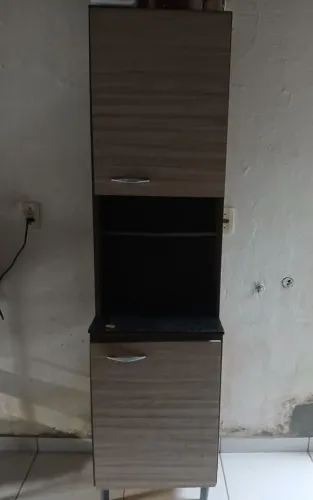 Armário de cozinha pequeno