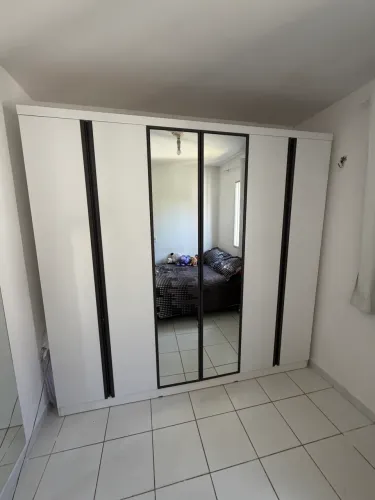 Guarda roupa