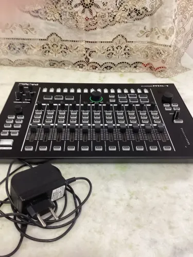 Mx-1 Roland aira - mixer
