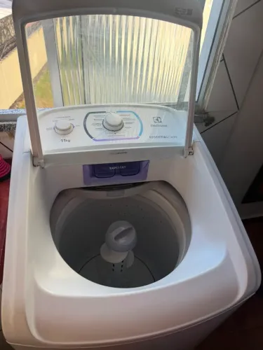 Maquina de lavar roupa