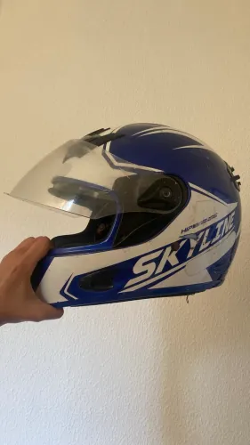 2 Capacetes de moto 