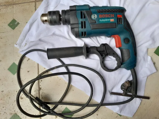 Furadeira bosch profissional