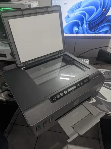 Impressora HP Smart Tank 517 - Tanque de Tinta, Wi-Fi e Scanner