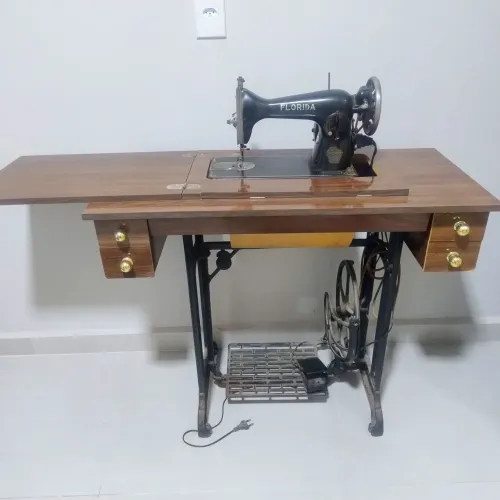 Máquina de Costura