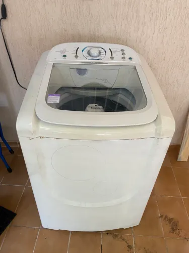 Máquina de lavar Eletrolux - 15kg - 110v no estado
