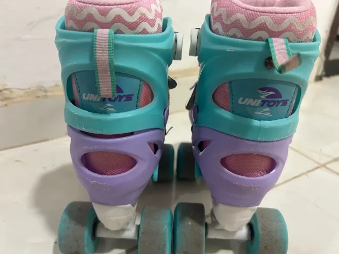 Patins -UNITOYS - usado em ótimo estado 30 -33