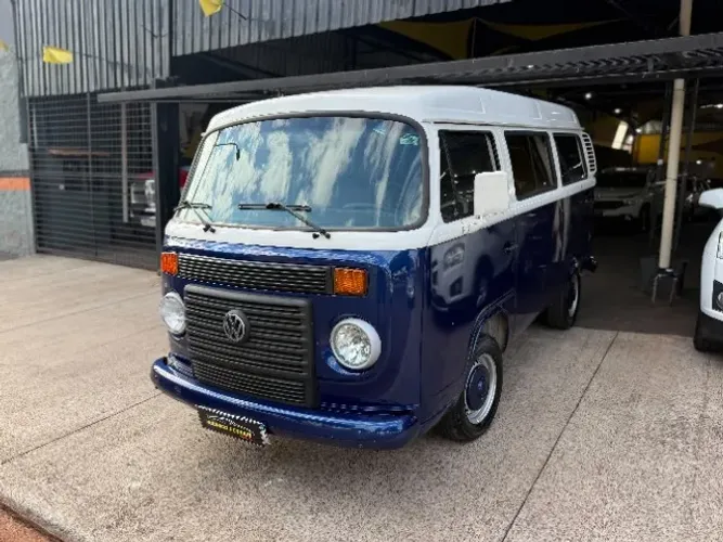 Volkswagen Kombi Standard 1.4 MI Total Flex 8V 2011