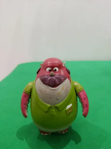 Boneco Dom Carlton de Monstros S.A