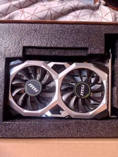 Placa de vídeo GTX 1650 4GB Ram