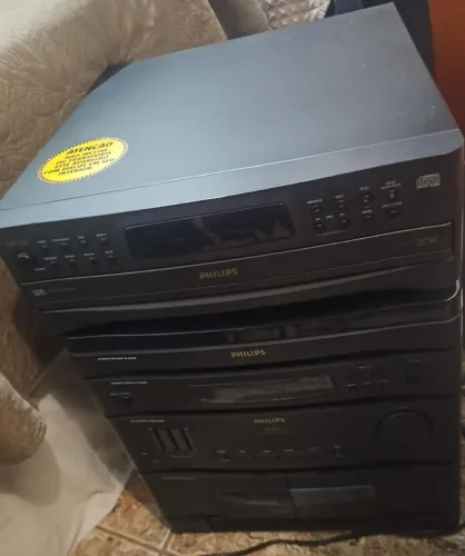 SOM PICK-UP TOCA DISCOS LP CD E FITA K7 PHILIPS AS 425 CDC 265 ÚNICA DONA265