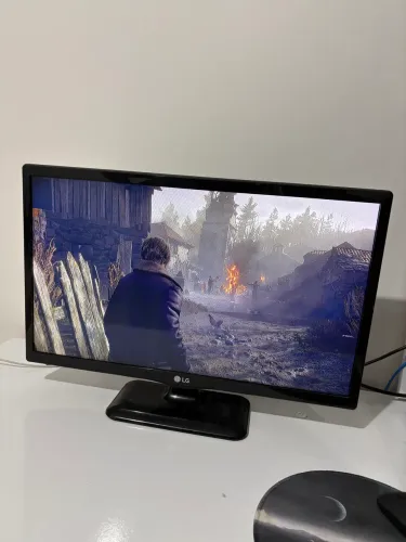 TV MONITOR LG 24