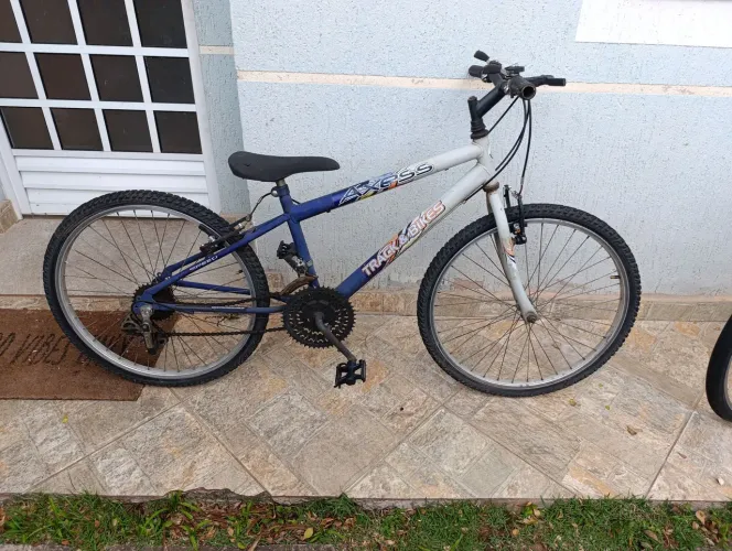 Bicicleta Axess da marca Track & Bikes aro 26