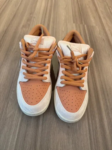 tênis Nike SB Dunk Low Pro PRM Trocadéro Gardens.
