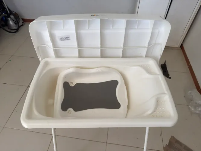 Banheira com trocador