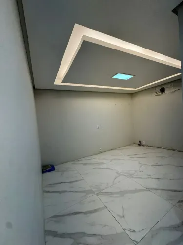 Vendo casa com fino acabamento no alto do calhau