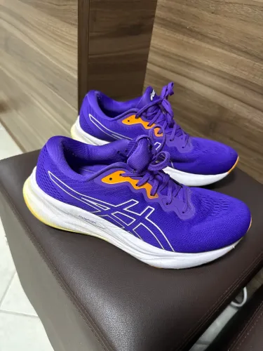 Tênis Asics Lilás 41