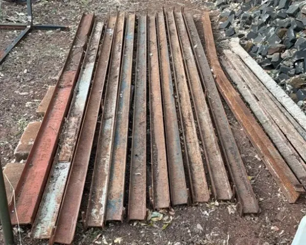 VIGAS I DE FERRO USADAS