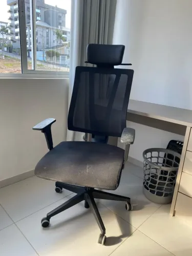 CADEIRA ERGONÔMICA