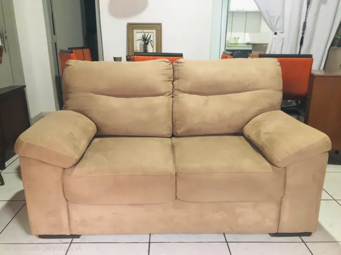 Sofá 2 lugares