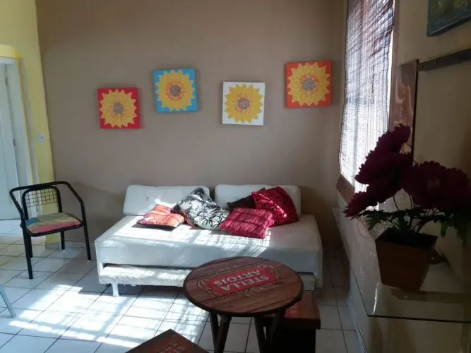 Imóvel para aluguel possui 78 metros quadrados com 2 quartos em Gonzaga - Santos - SP