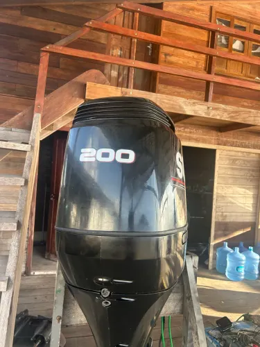Motor suzuki 200 HP 2019