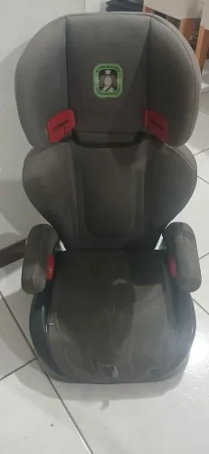 Cadeirinha de carro para criança