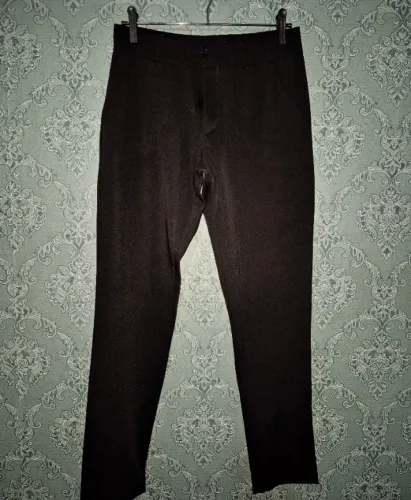 Calça social preta - usada