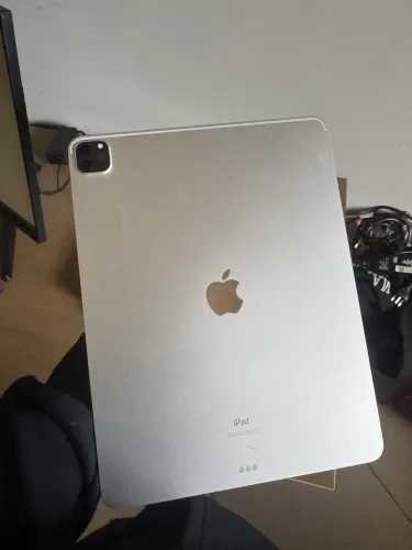 Apple iPad Pro 12,9" - 5 Geração