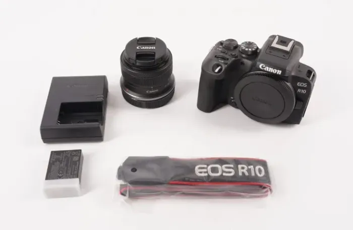 Canon EOS R10 lente RF-S 18-45