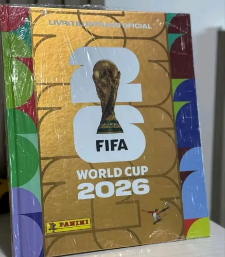 Álbum dourado capa duro LACRADO 