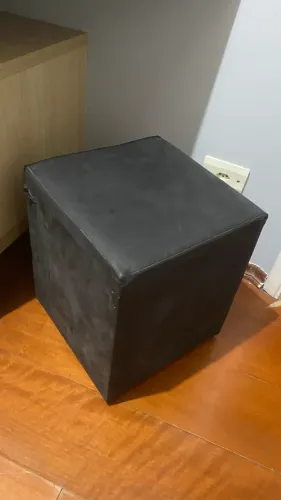 Banco Puf Preto