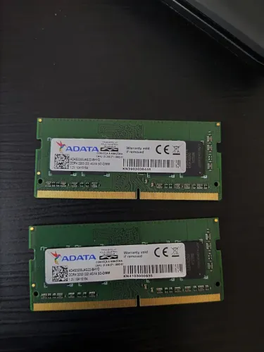 Vendo/Troco memória ram 2x4gb DDR4-3200 por 2x8gb DDR4-2400 (ou 2133)