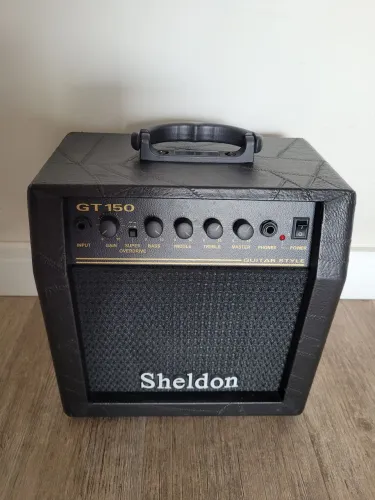 Cubo Amplificador Para Guitarra GT150 Sheldon 15w Preto