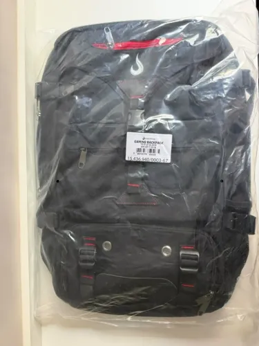 Mochila Rise Mode Trip T-01 Preta, Base para Notebook até 15,6'', com Ventilação e Hub USB