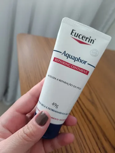 Pomada Repadora Aquaphor - Eucerin 