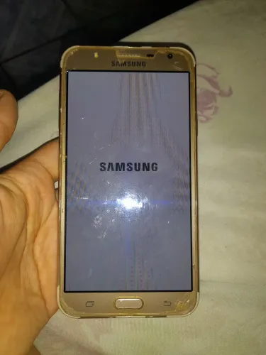Celular J7 Neo
