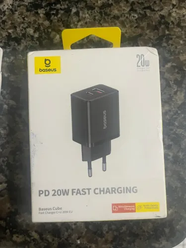 Carregador Baseus - Fonte turbo 20w com dupla conexão 