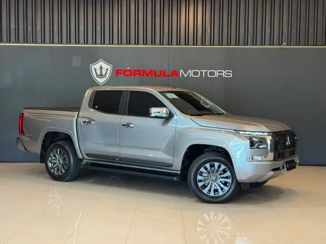 Mitsubishi TRITON HPE 2.4 CD 4X4 TB Diesel Aut. 2026