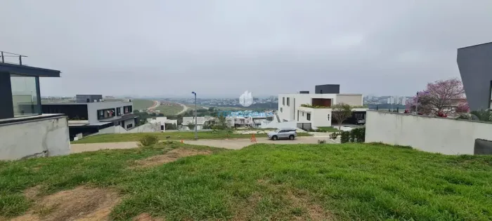 Terreno à venda, 877 m² por R$ 2.200.000,00 - Condomínio Reserva do Paratehy - São José do