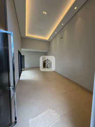 Casa para venda no Condomínio Raros