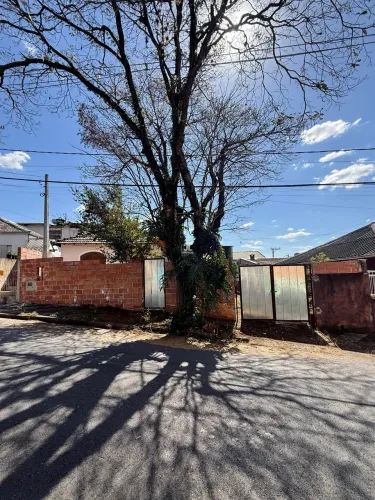 Casa à venda na Vila Tavares, Campo Limpo Paulista-SP: 2 quartos, 1 sala, 1 banheiro, 5 va