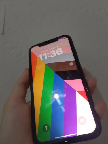 Troco por Android iPhone XR 
