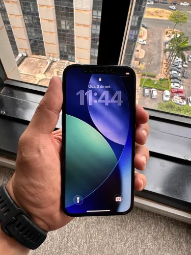iPhone 12