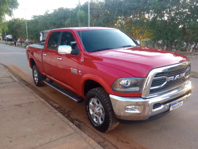 Dodge 2500 Laramie SLT 6.7 TDI CD 4X4 Diesel 2016