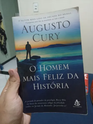 Livro - O homem mais feliz da história