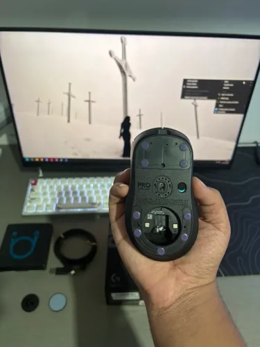 Logitech Superlight 2 DEX + FEETS OBSIDIAN AIR + 1 ANO DE GARANTIA KABUM