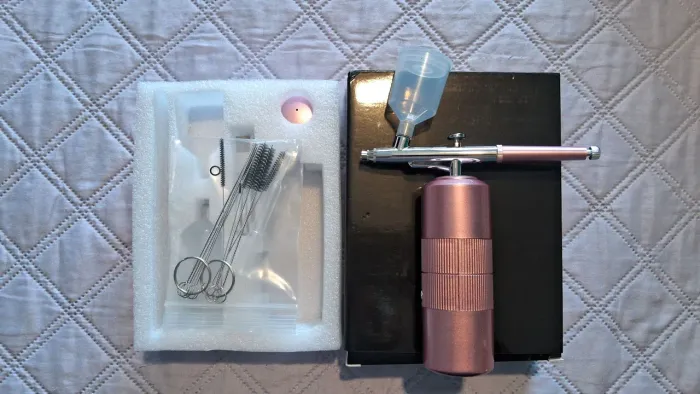 Aerografo USB portátil rosa com compressor integrado e 3 velocidades novo sem uso