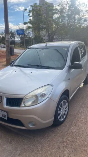 Renault Sandero Authentique Hi-flex 1.0 16V 5P 2010